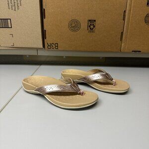 Vionic Aliza sandals - rose gild - size 6.5